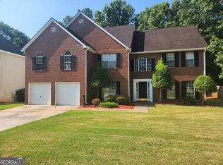 12121 Olmstead Dr, Fayetteville, GA 30215