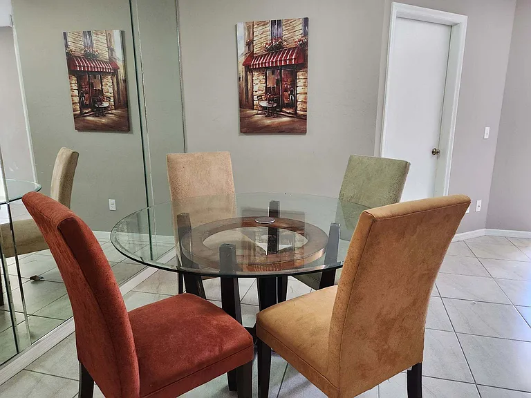 9640 Windsor Gardens Ln #103 — Photo 10