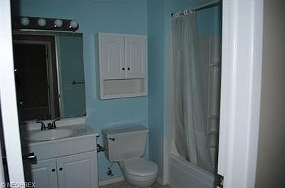 4th image of 20437 Williamsburg Ct #220C