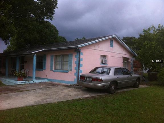 3rd image of 5251 Barcelona St
