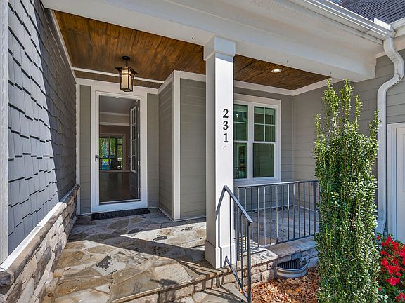 2nd image of 231 High Ridge Ln