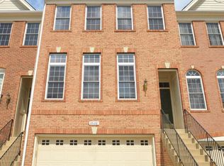 25188 Larks Ter, Chantilly, VA 20152