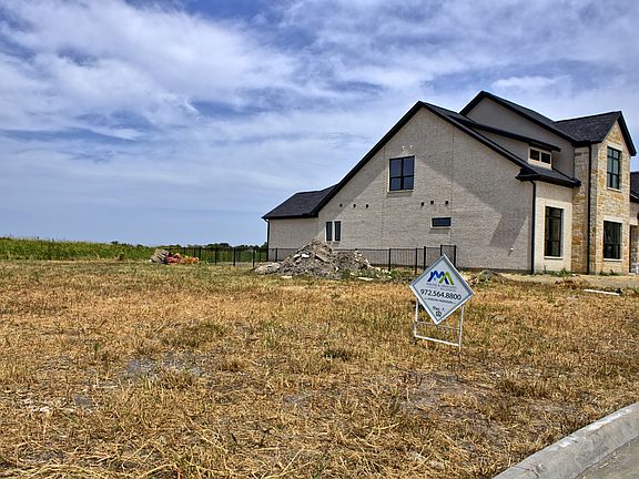 3rd image of 4007 Yellow Jasmine Ln