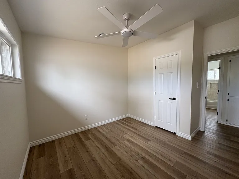 3512 Luna Ave — Photo 6