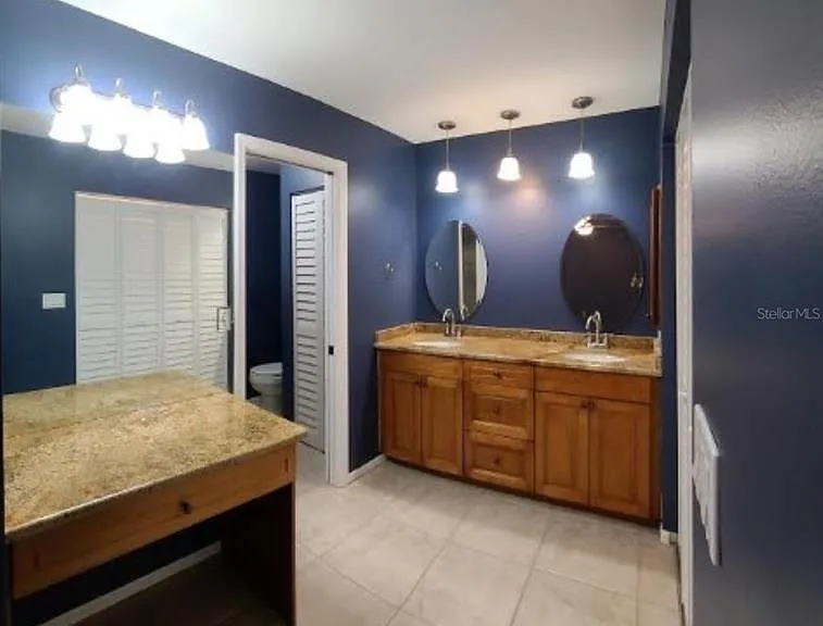 4141 Brentwood Park Cir — Photo 30