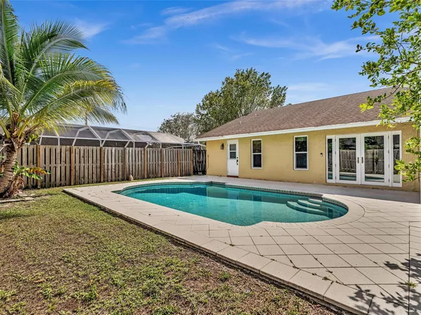 4510 NW 95th Avenue, Sunrise, FL 33351