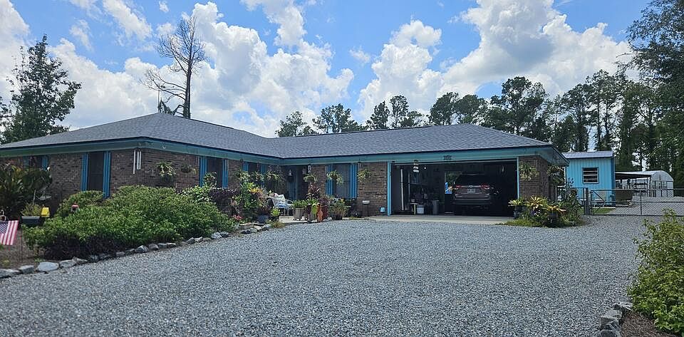 1st image of 4886 Old Lake Park Rd