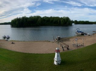 1717 S Ogemaw Trl, West Branch, MI 48661