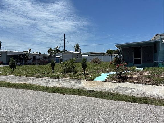 3rd image of 2025 SHADY COVE DRIVE