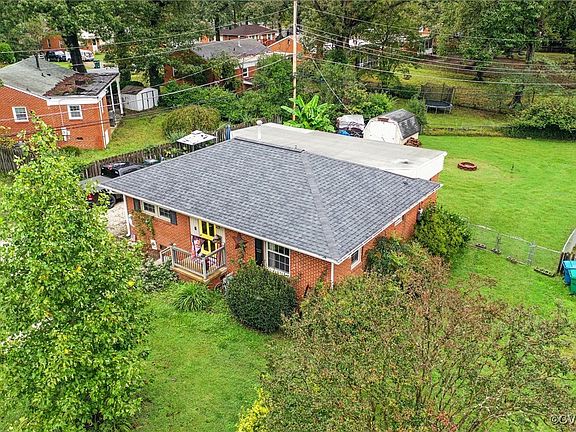 3rd image of 7718 Durvin Dr
