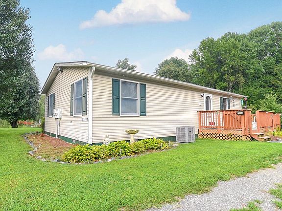 4th image of 29059 Greenhead Dr