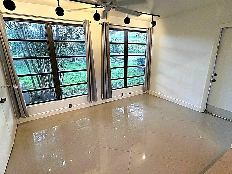 6620 Tiburon Cir #3 — Photo 9