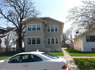 136 E 10th St APT 2, Chicago Heights, IL 60411