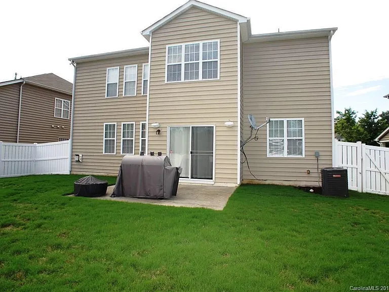 10131 Alvarado Way — Photo 13