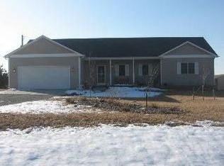 109 S 1st St, Randolph, KS 66554