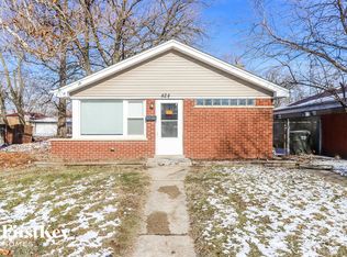 424 E 144th St, Dolton, IL 60419