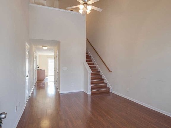5th image of 2037 Caladonia Way