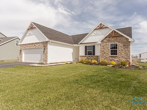 3rd image of 28916 Grace Ln