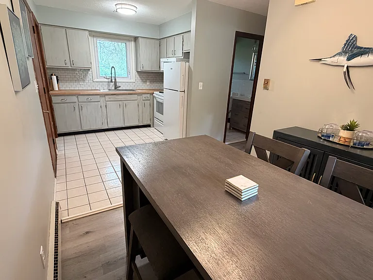 2190-2192 Frank Ct — Photo 6