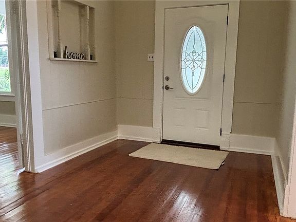 2nd image of 227 E College St