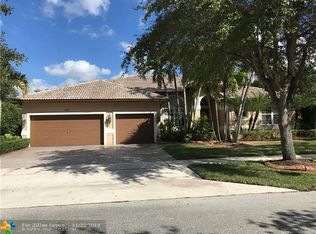 5044 Countrybrook Dr, Cooper City, FL 33330