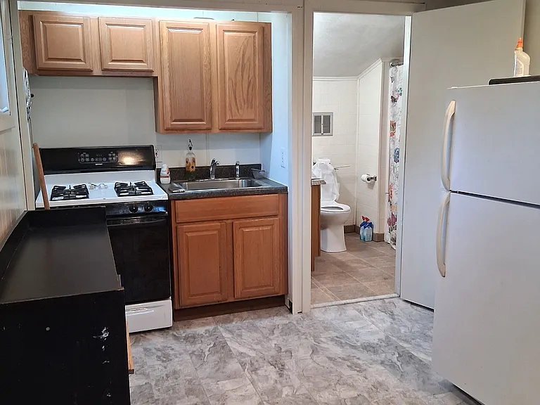 3284 W Shore Rd — Photo 1