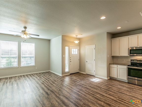 2nd image of 611 Westfield Blvd
