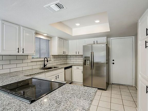 4th image of 7118 San Pablo Dr