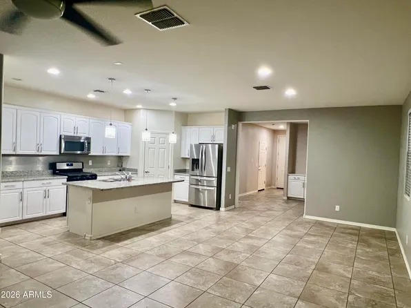 17492 W POLARIS Drive, Goodyear, AZ 85338