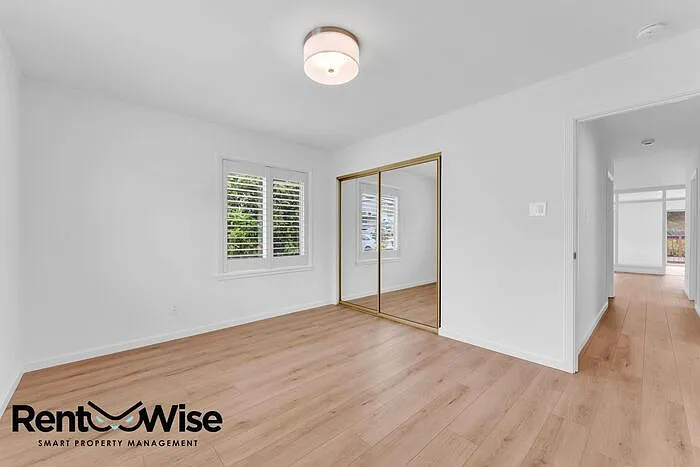 110 Cuesta Dr — Photo 27