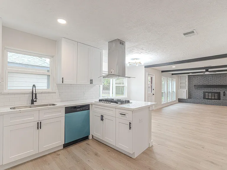 28814 Enchanted Dr — Photo 18