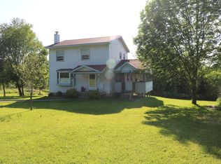 128 West St, Fairfield, VT 05455