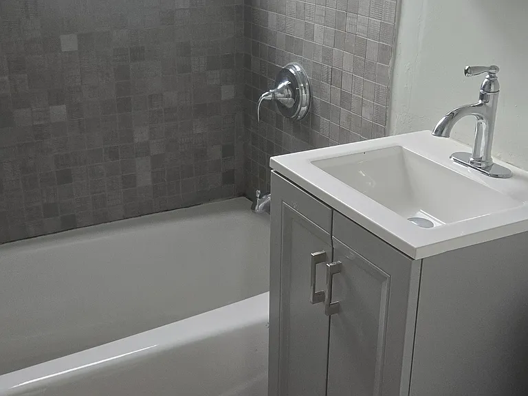 3524 N Broadway St #1S — Photo 7