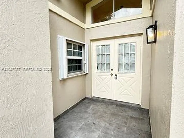10113 SW 223rd Ter #10113 — Photo 19