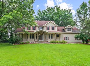 5121 Hill Top Rd, Fitchburg, WI 53711