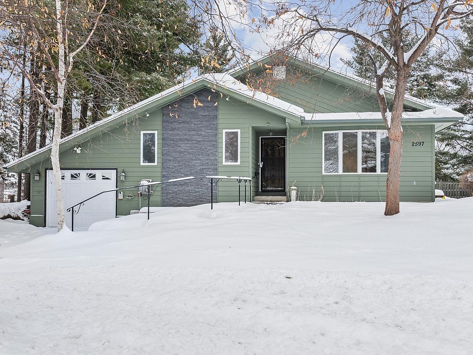 1st image of 2597 Burke Ave E