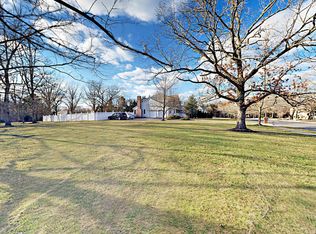 1802 Hidden Pond Ln, Toms River, NJ 08755