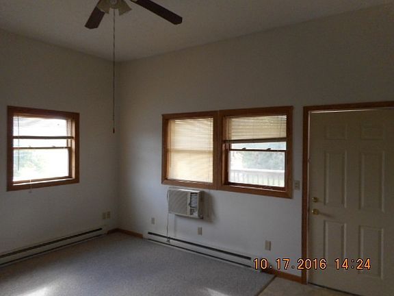 4th image of 9857 W Smith St