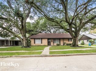 8122 Garden Parks Dr, Houston, TX 77075