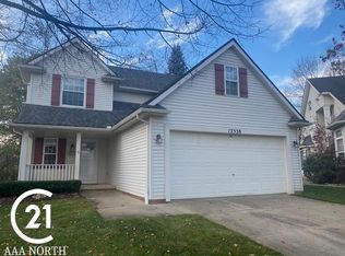 12338 Glasgow Dr, Romeo, MI 48065