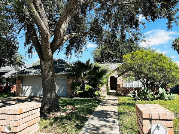 1300 Heron Ct, McAllen, TX 78504