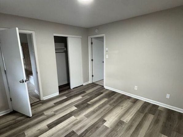 1523 Compton St NE #8