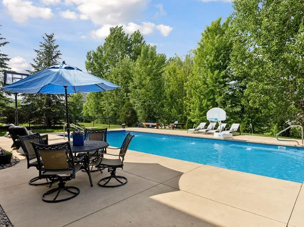 4475 Bluebell Trl S, Hamel, MN 55340