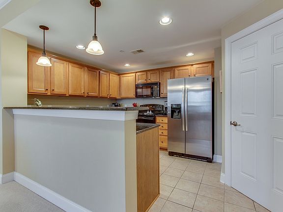 5th image of 3201 Aspen Grove Dr APT L5