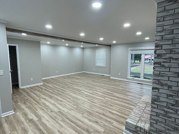 4th image of 5605 Borden Rd
