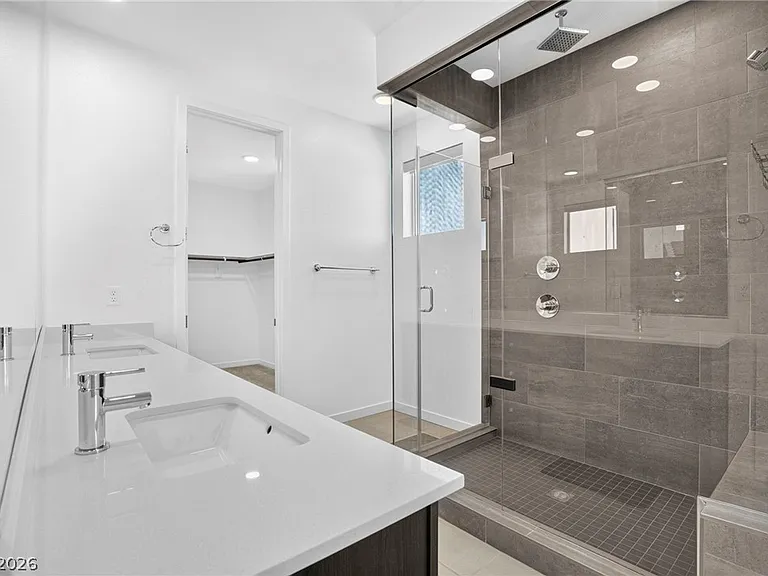 6170 Redstone Hills Dr — Photo 16