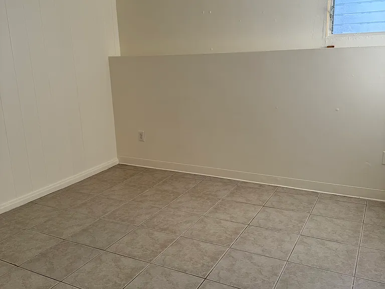 2226 Noah St — Photo 14