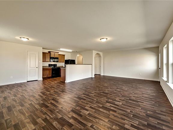 3rd image of 9618 Brierwyck Dr