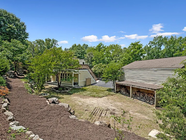 7712 Dolly Dr — Photo 52