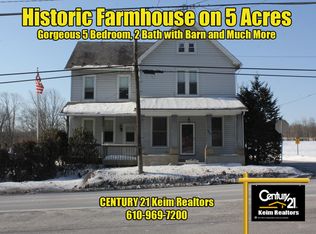 4589 Lehigh Dr, Walnutport, PA 18088